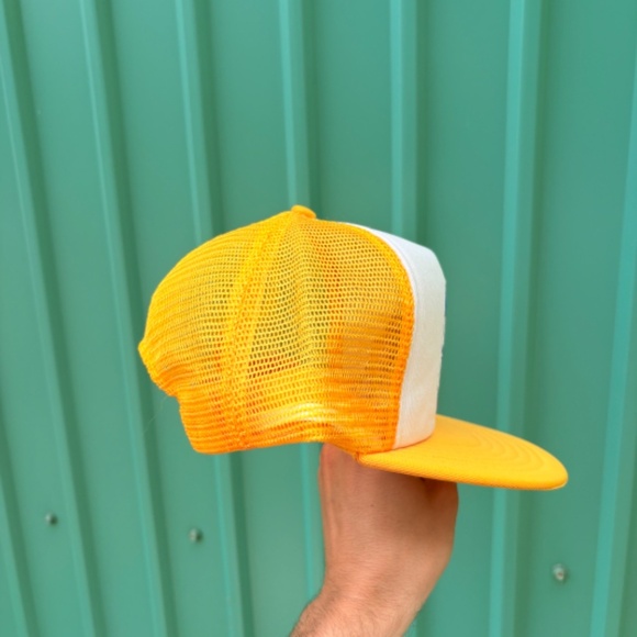 vintage AFRICAN LION SAFARI CANADA Trucker hat snapback yellow mesh cap - Picture 3 of 6